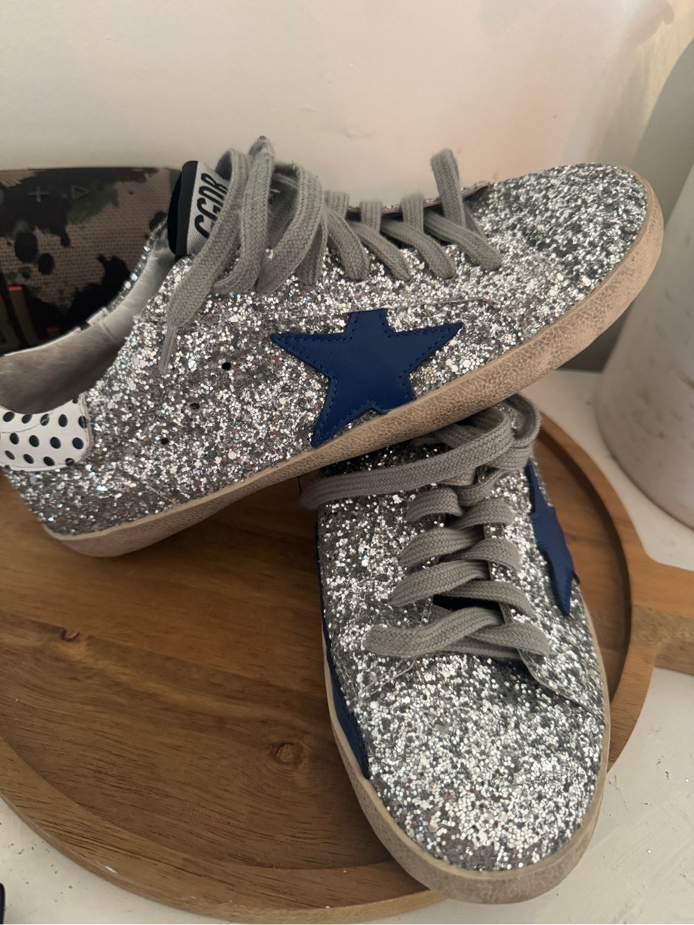 Golden goose sneakers size 8 usa